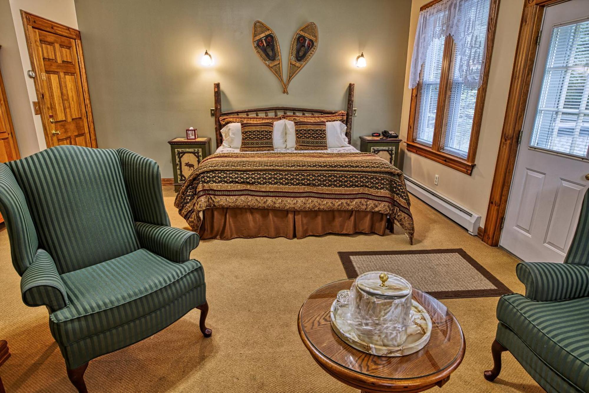 Rockwell Falls Inn And Wine Bar Lake Luzerne Δωμάτιο φωτογραφία