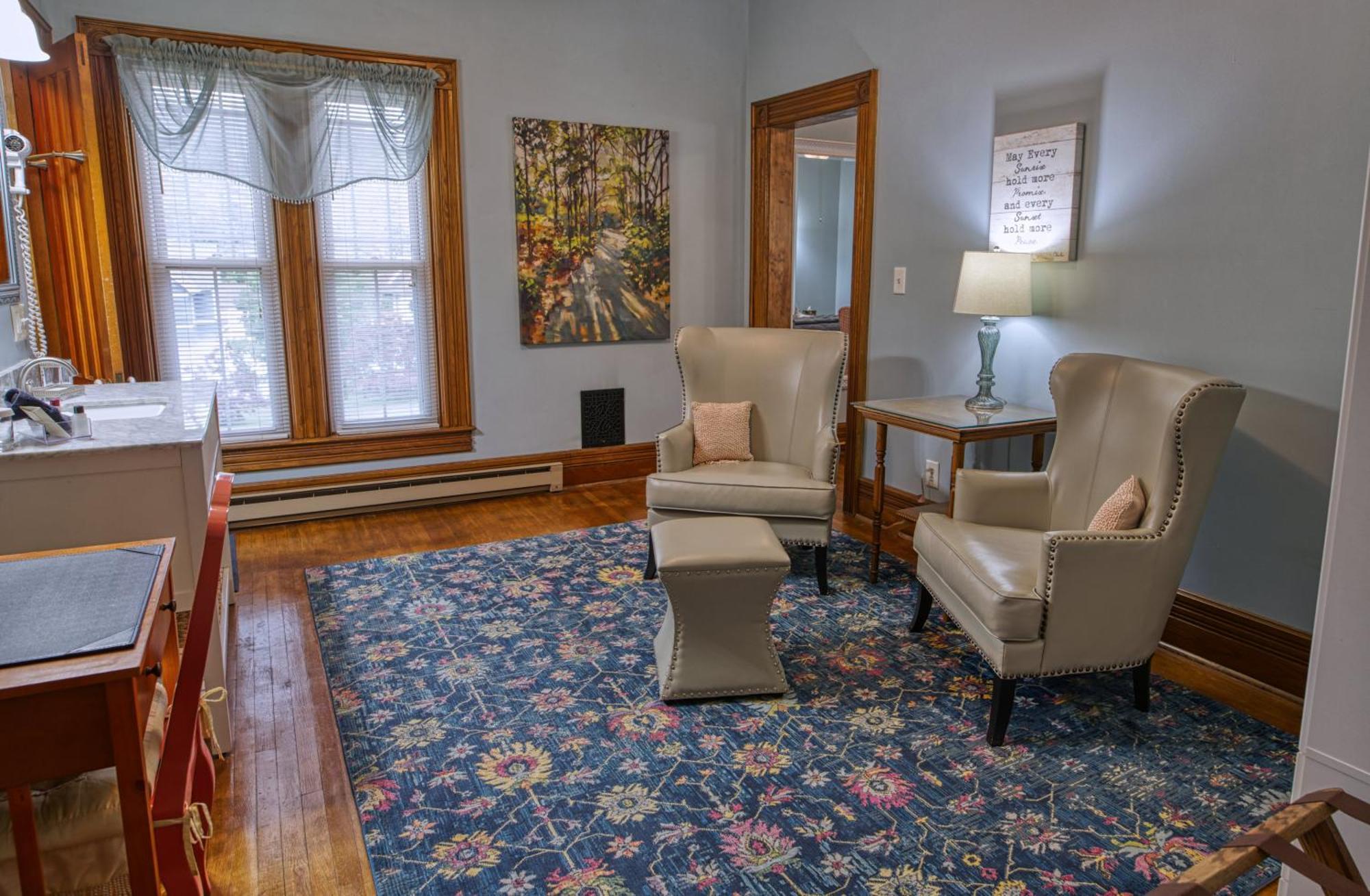 Rockwell Falls Inn And Wine Bar Lake Luzerne Εξωτερικό φωτογραφία